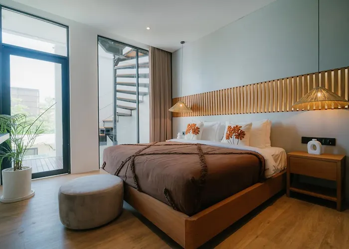 Vakantiehuis Aquamarine 8a *